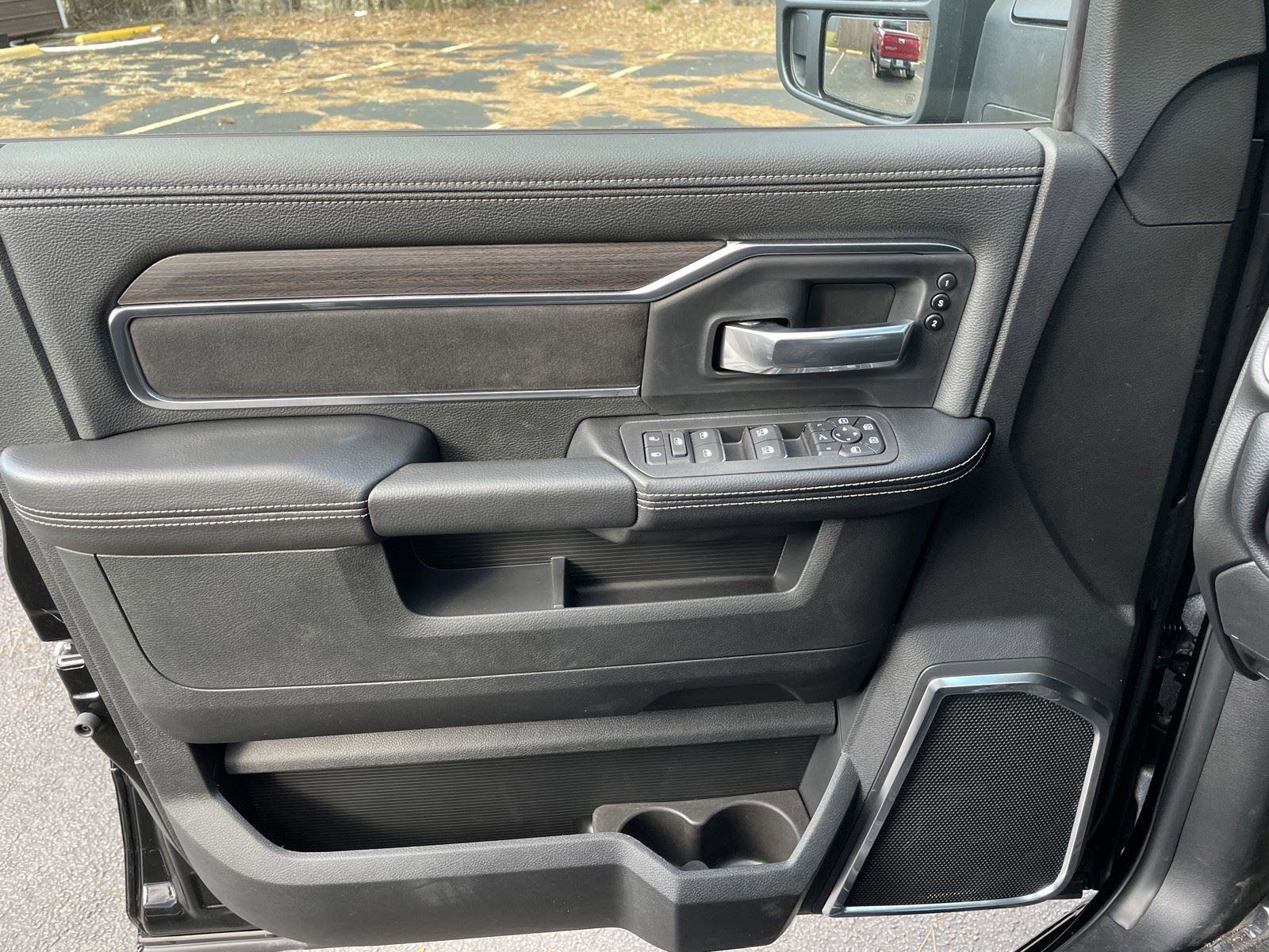 New 2026 RAM 3500 Laramie w/ Night Edition AWD/4WD image 33