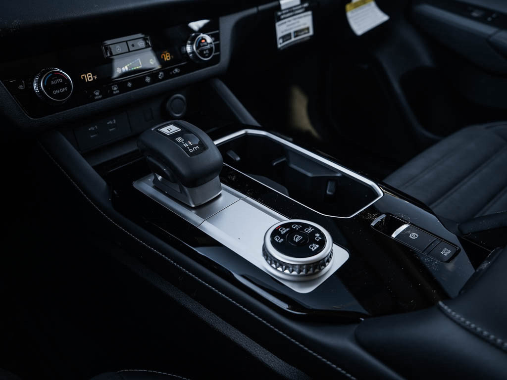 New 2026 Mitsubishi Outlander SE image 27