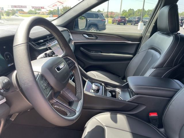 New 2025 Jeep Grand Cherokee Limited image 7