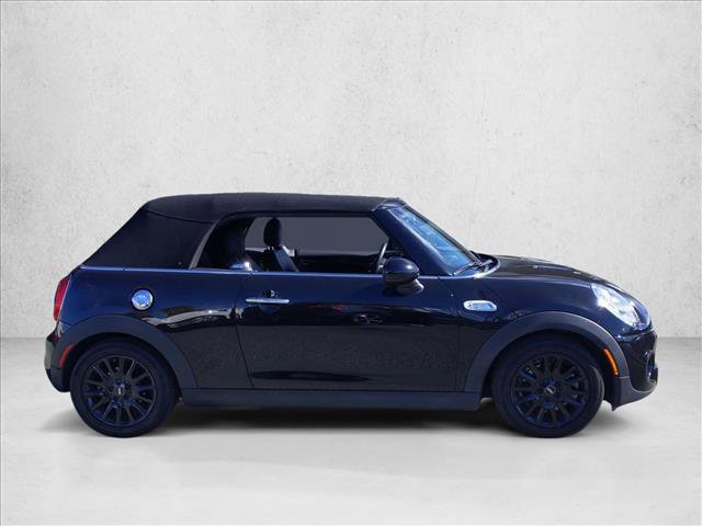 Used 2017 MINI Cooper S FWD image 2