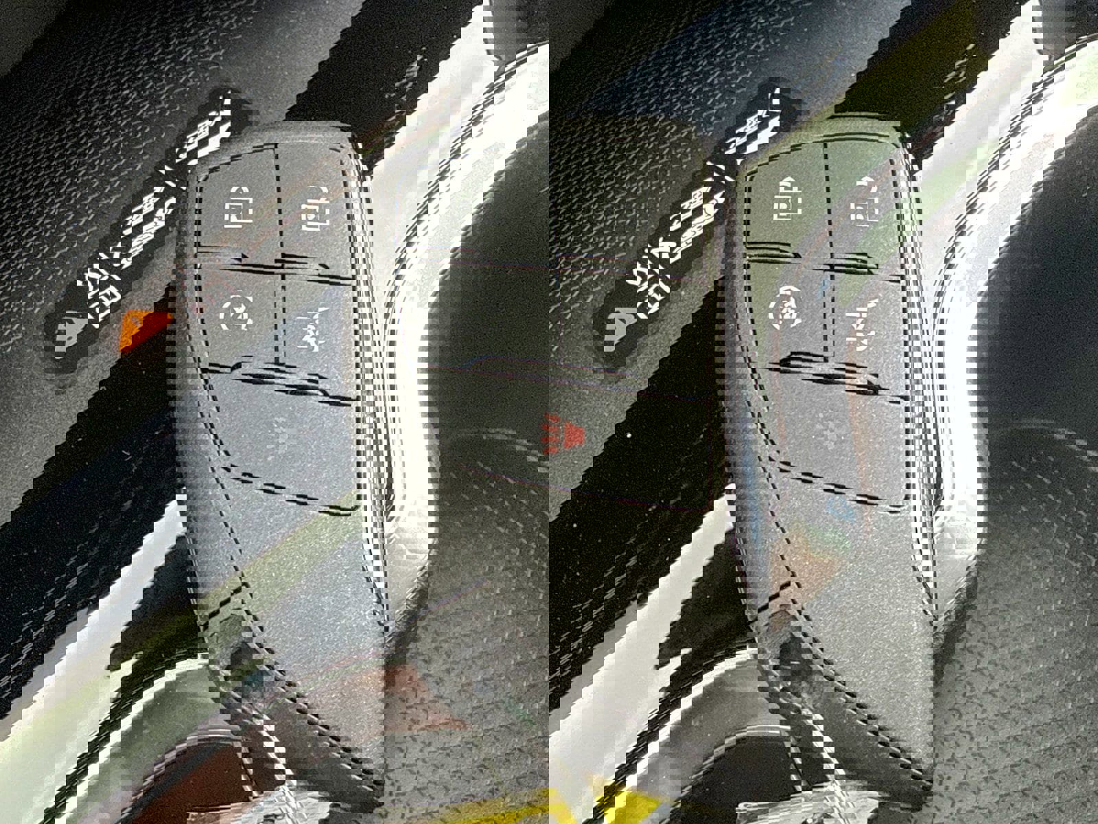 New 2026 Chevrolet Traverse High Country w/ LPO, Floor Liner Package AWD/4WD image 93