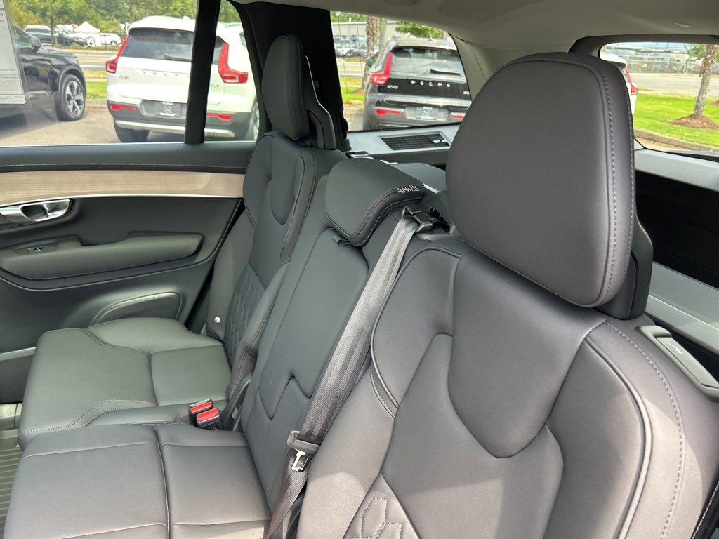 New 2026 Volvo XC90 B5 Plus image 6