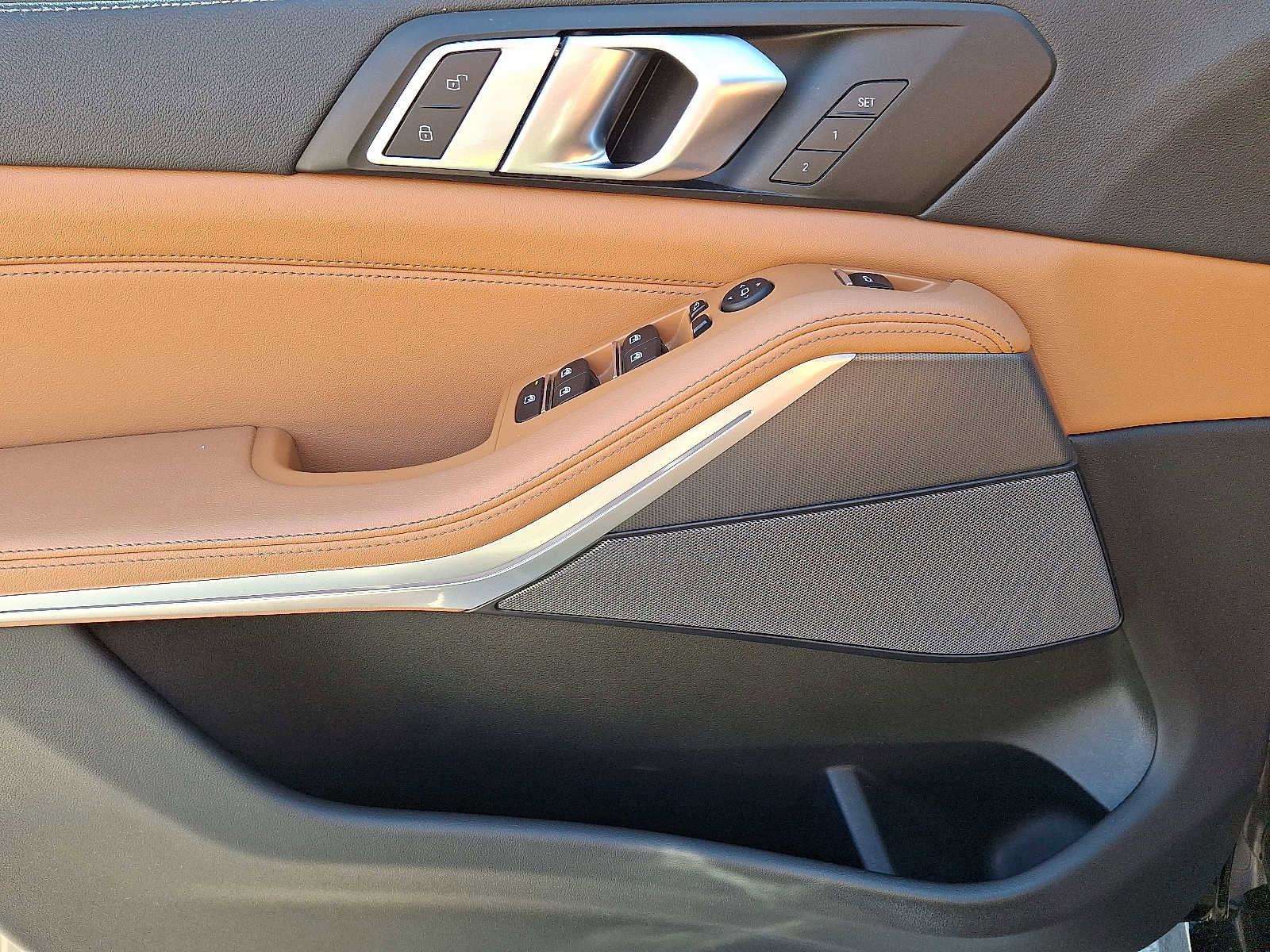 Certified 2023 BMW X5 xDrive40i w/ M Sport Package image 12