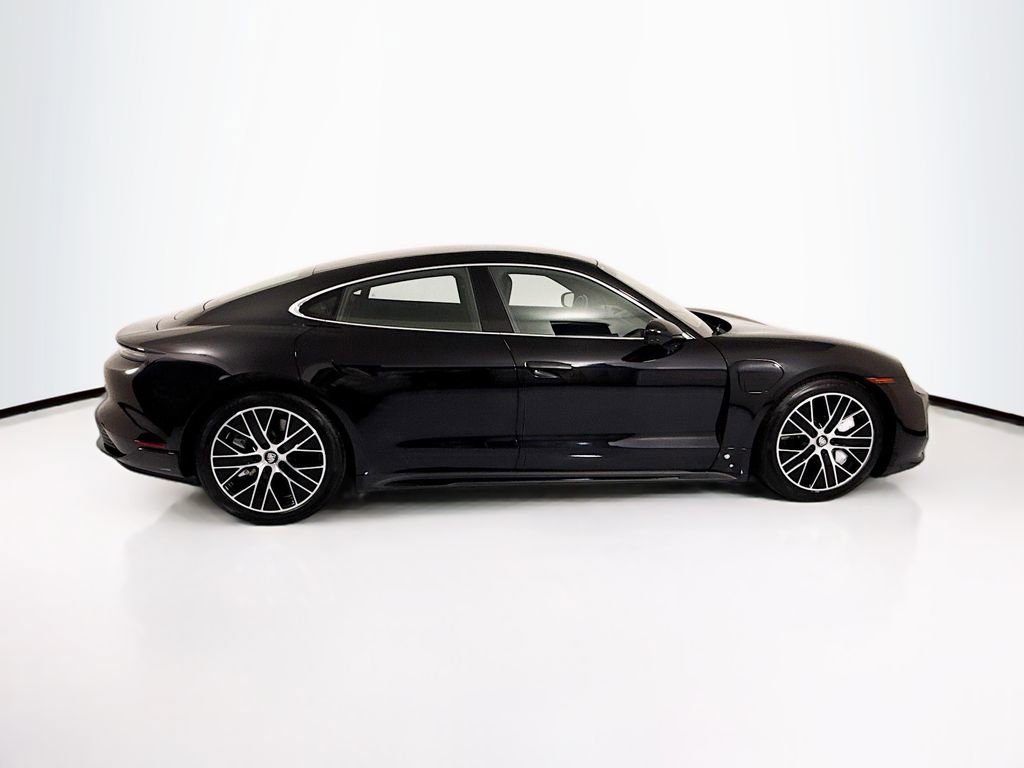 Used 2020 Porsche Taycan Turbo image 4