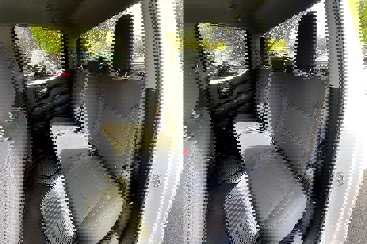 Used 2026 Chevrolet Silverado 1500 Custom image 49