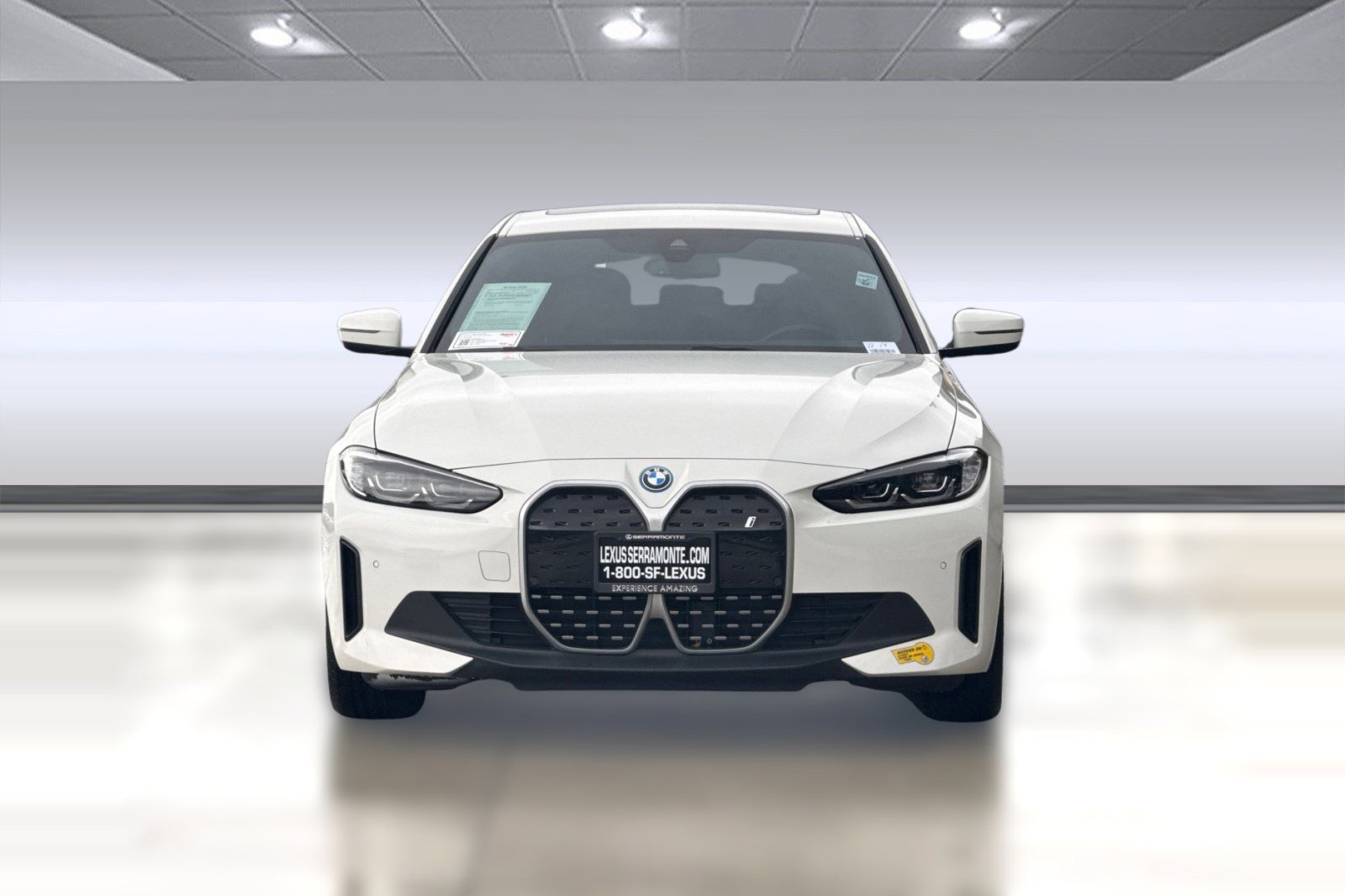 Used 2022 BMW i4 eDrive40 w/ Premium Package image 5