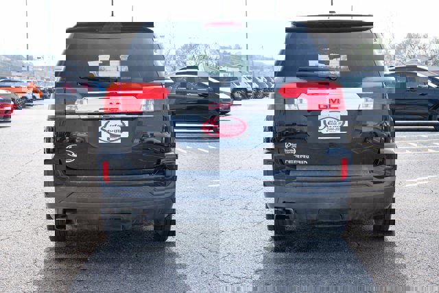 Used 2016 GMC Terrain SLE image 4