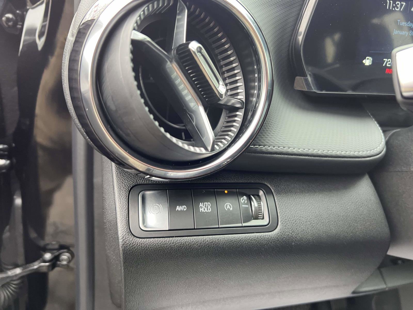 Certified 2025 Chevrolet Equinox LT w/ Safety and Technology Package image 20