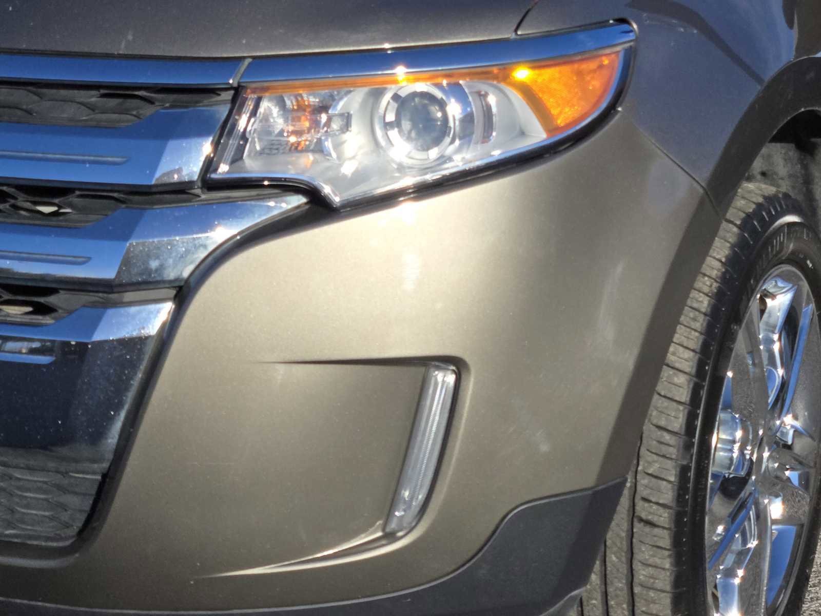 Used 2014 Ford Edge Limited w/ Equipment Group 301A image 7