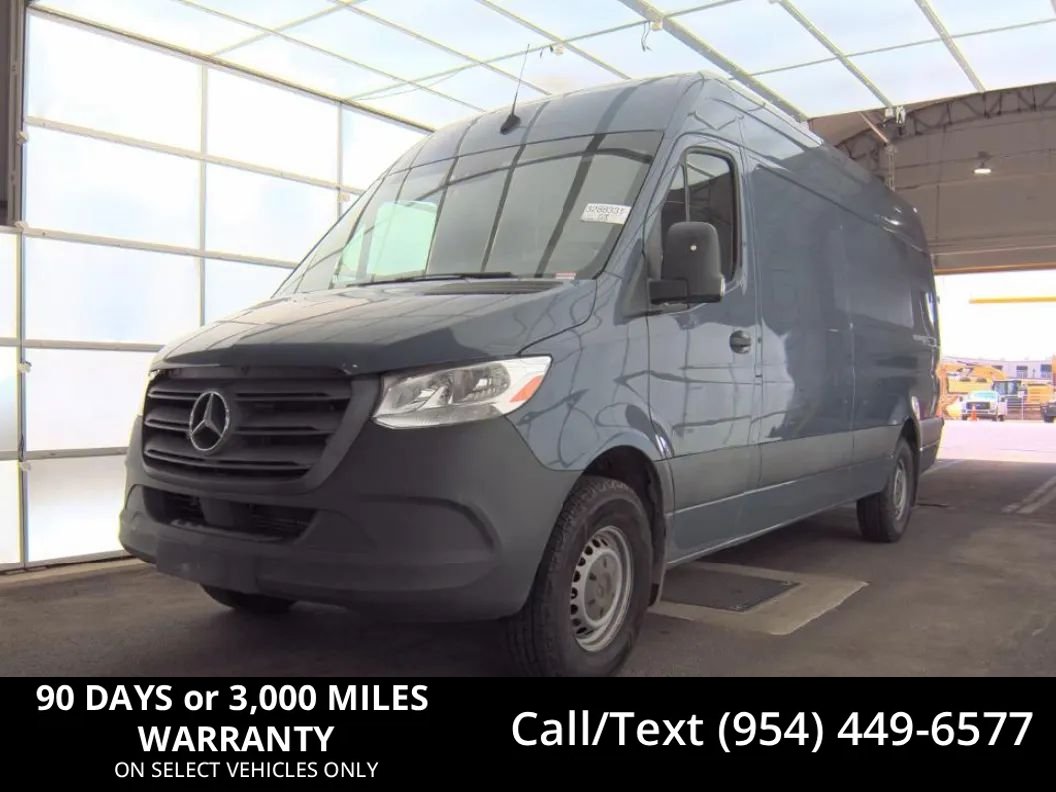 Used 2021 Mercedes-Benz Sprinter 2500 image 1