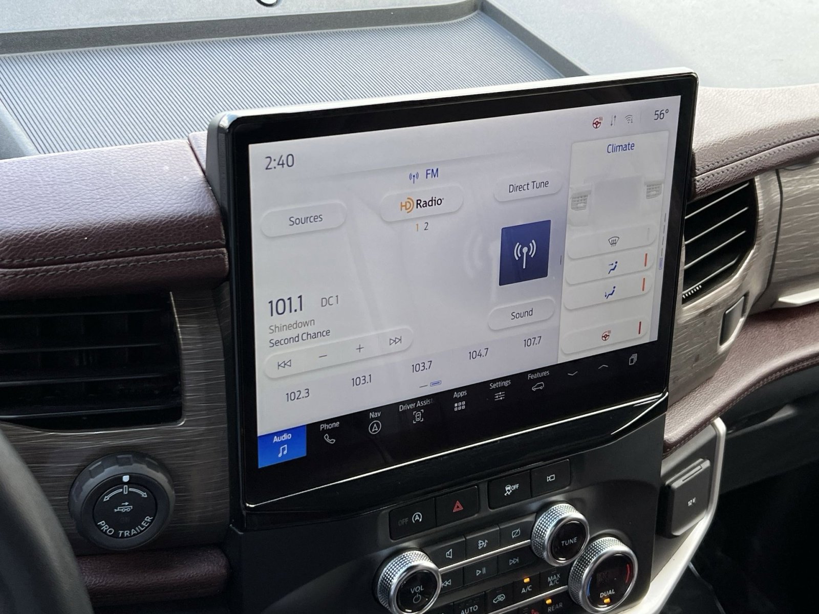 Used 2023 Ford Expedition Max Limited image 16