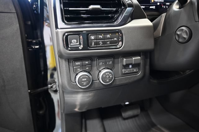 New 2026 GMC Yukon AT4 w/ AT4 Premium Plus Package AWD/4WD image 29