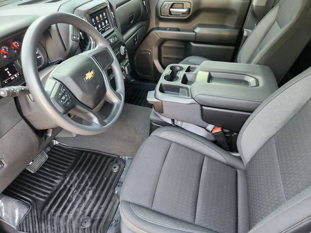 Used 2026 Chevrolet Silverado 1500 Custom RWD image 4