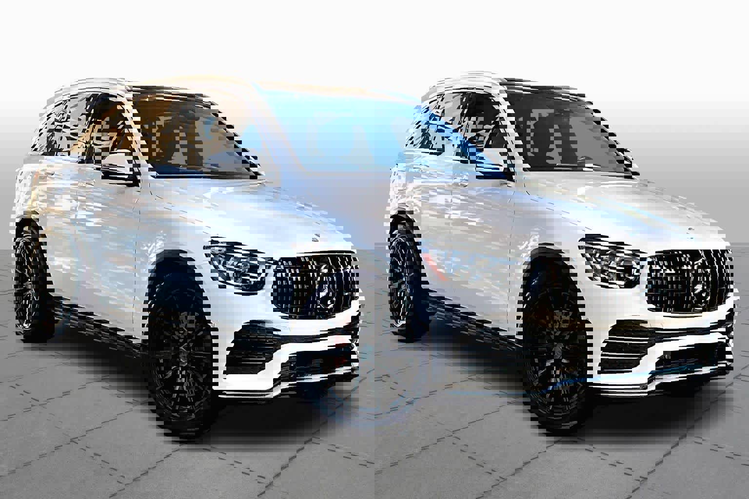 Certified 2022 Mercedes-Benz GLC 43 AMG 4MATIC image 3