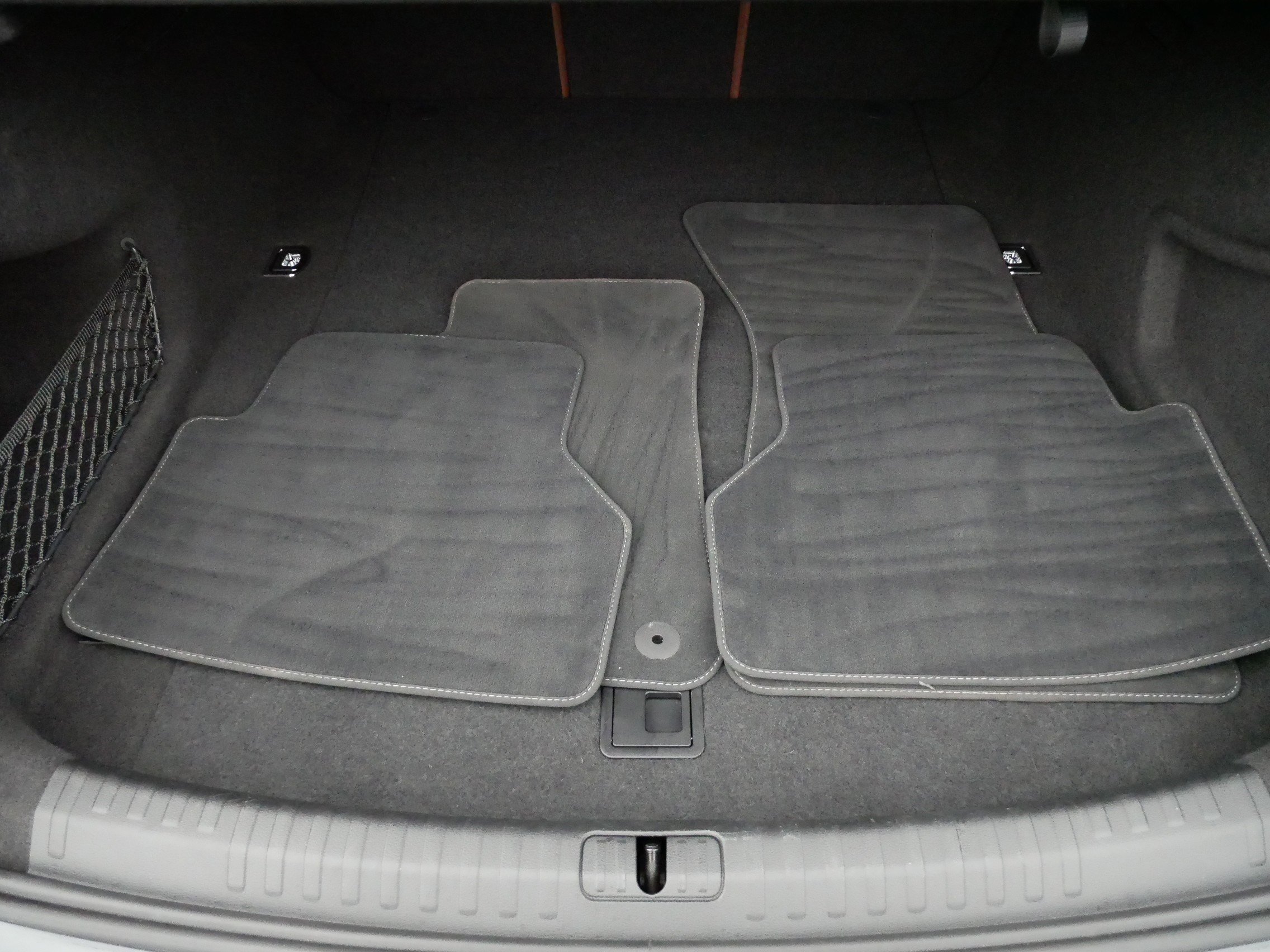 Used 2024 Audi A6 2.0T Premium w/ Convenience Package image 18