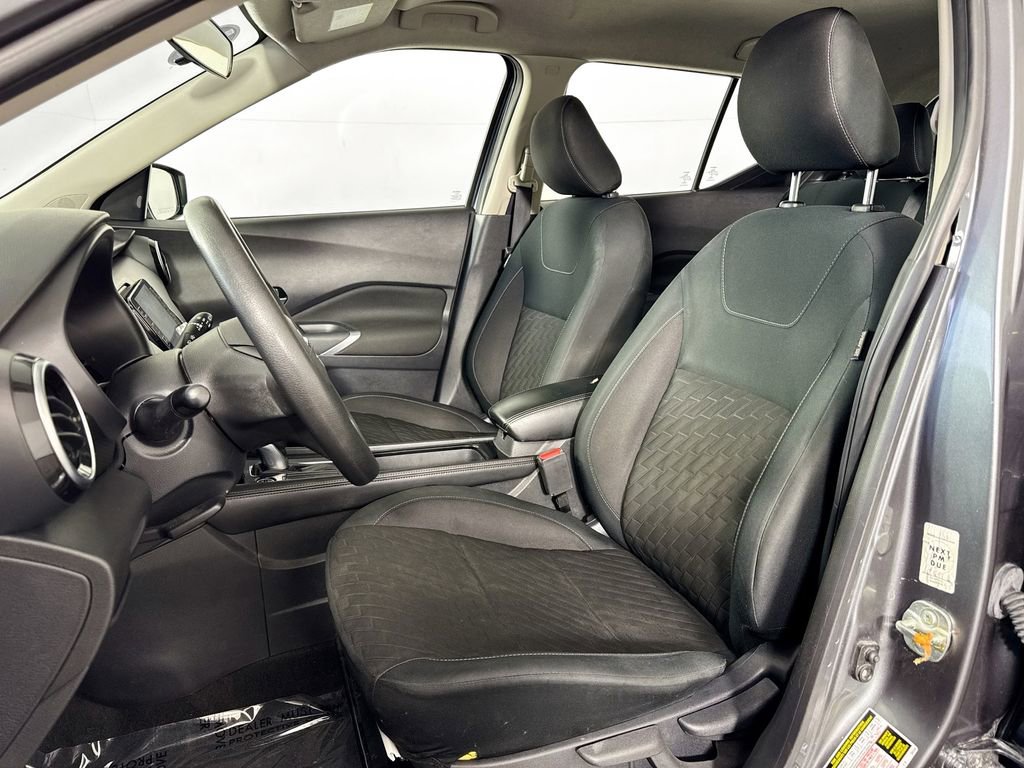 Used 2021 Nissan Kicks SV image 22