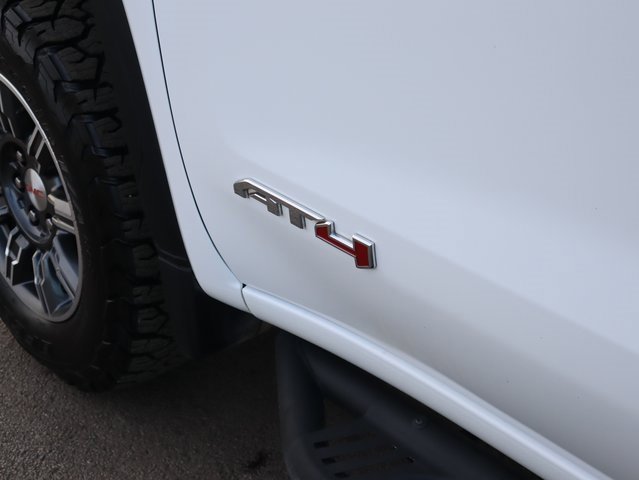 Used 2024 GMC Sierra 1500 AT4 w/ Technology Package image 12