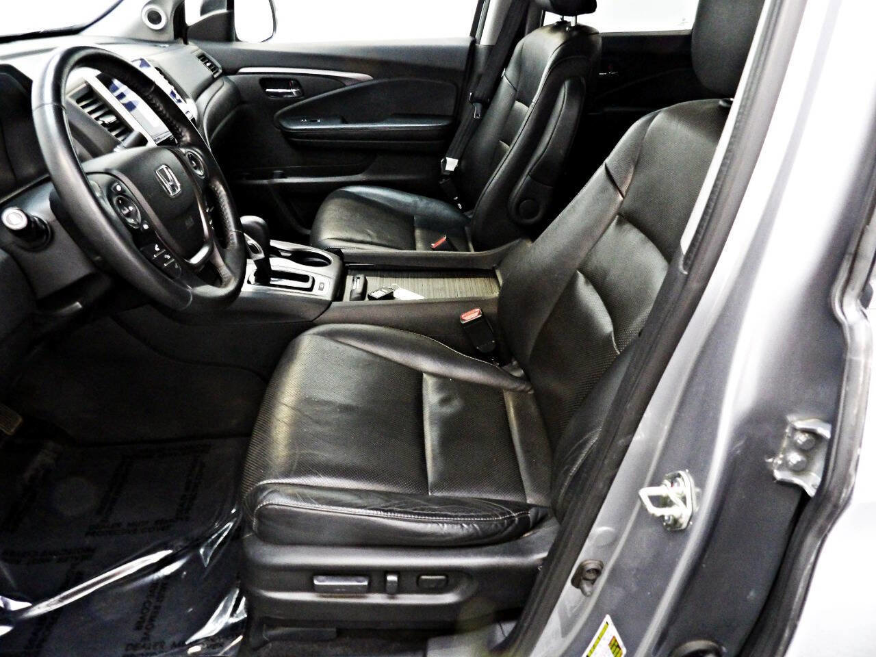 Used 2017 Honda Ridgeline RTL-T image 7