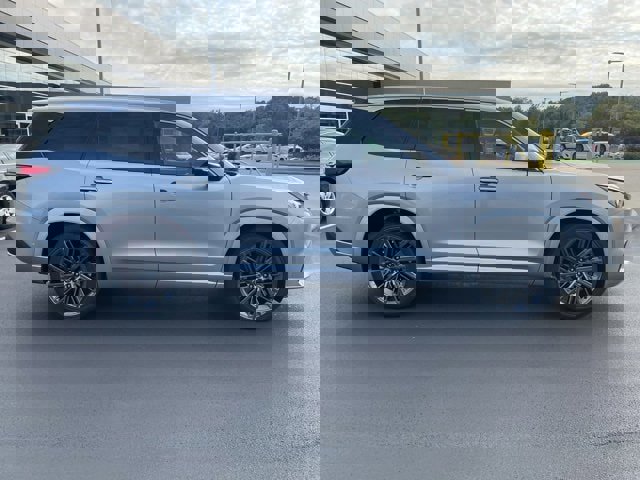 New 2026 Lexus TX 350 AWD image 2