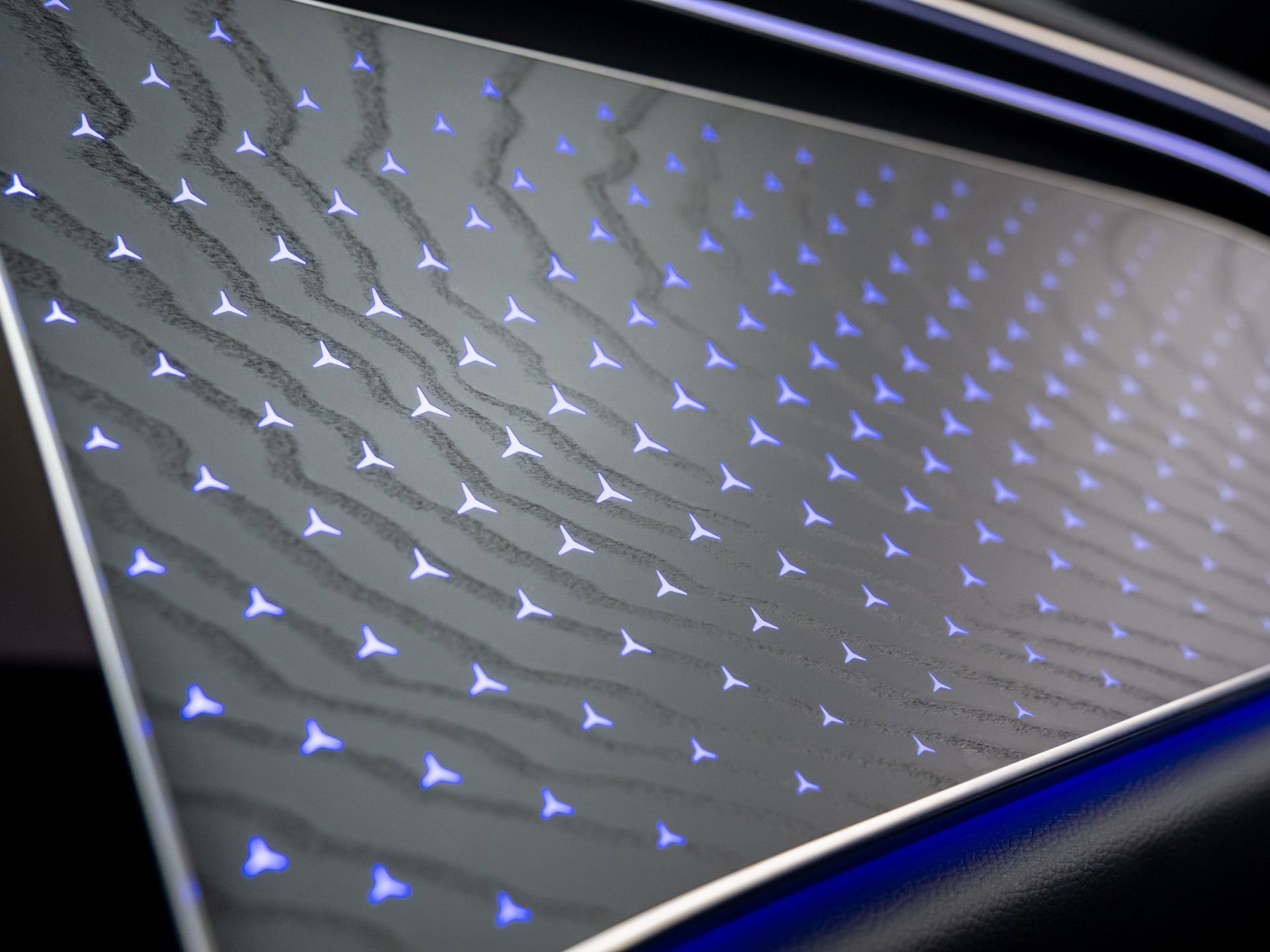 Used 2025 Mercedes-Benz E 450 4MATIC Sedan image 32