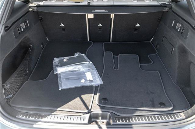 New 2026 Mercedes-Benz GLC 300 4MATIC image 24