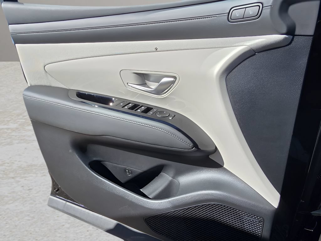 New 2026 Hyundai Tucson Limited AWD/4WD image 18