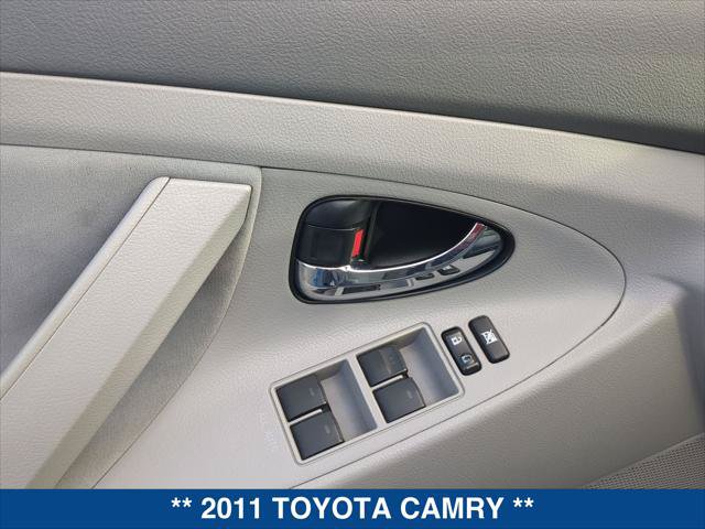 Used 2011 Toyota Camry LE FWD image 11