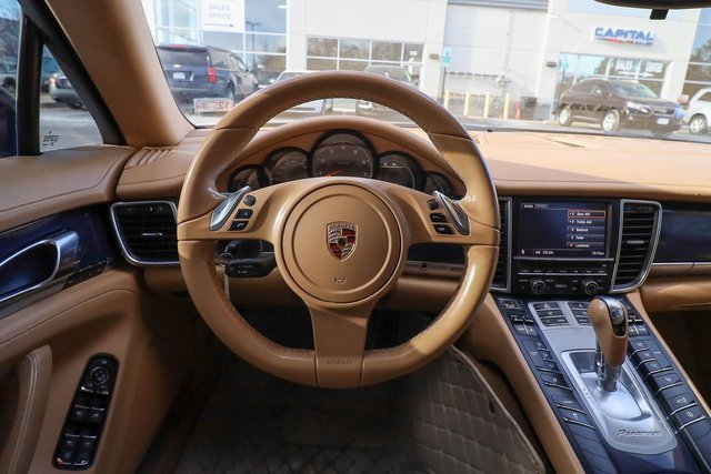 Used 2012 Porsche Panamera 4 image 44