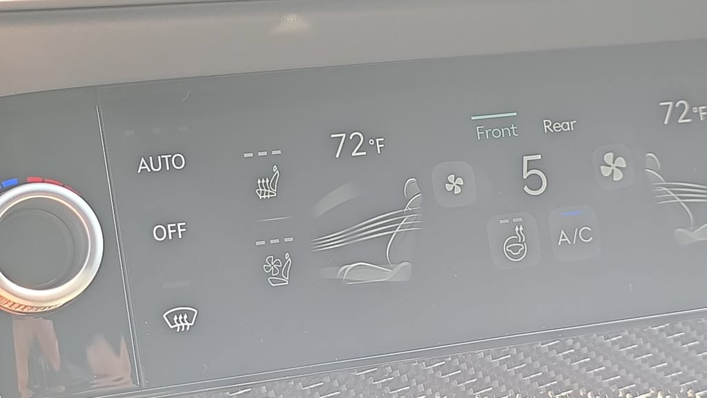 New 2027 Genesis GV70 3.5T Prestige AWD/4WD image 28