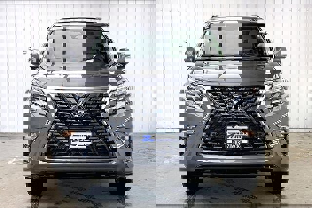 Used 2023 Lexus GX 460 Premium image 3