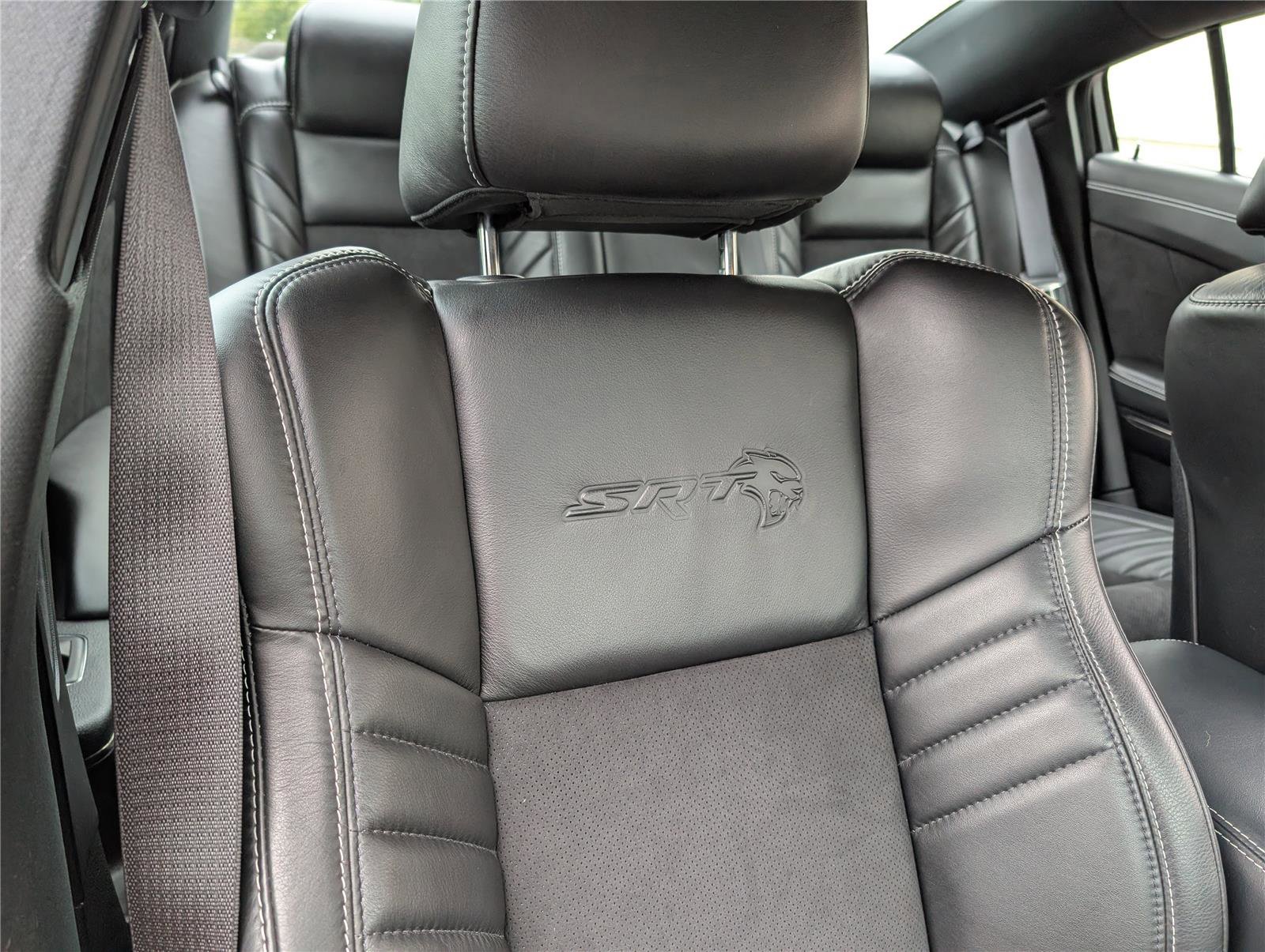 Used 2022 Dodge Charger SRT Hellcat w/ Harman/Kardon Audio Group image 21