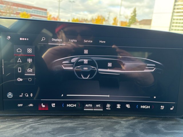 New 2025 Audi Q5 Premium Plus image 24