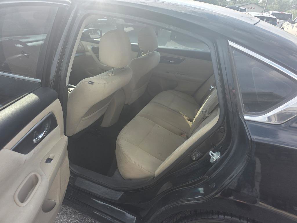 Used 2015 Nissan Altima 2.5 S w/ Power Driver Seat Package FWD image 7