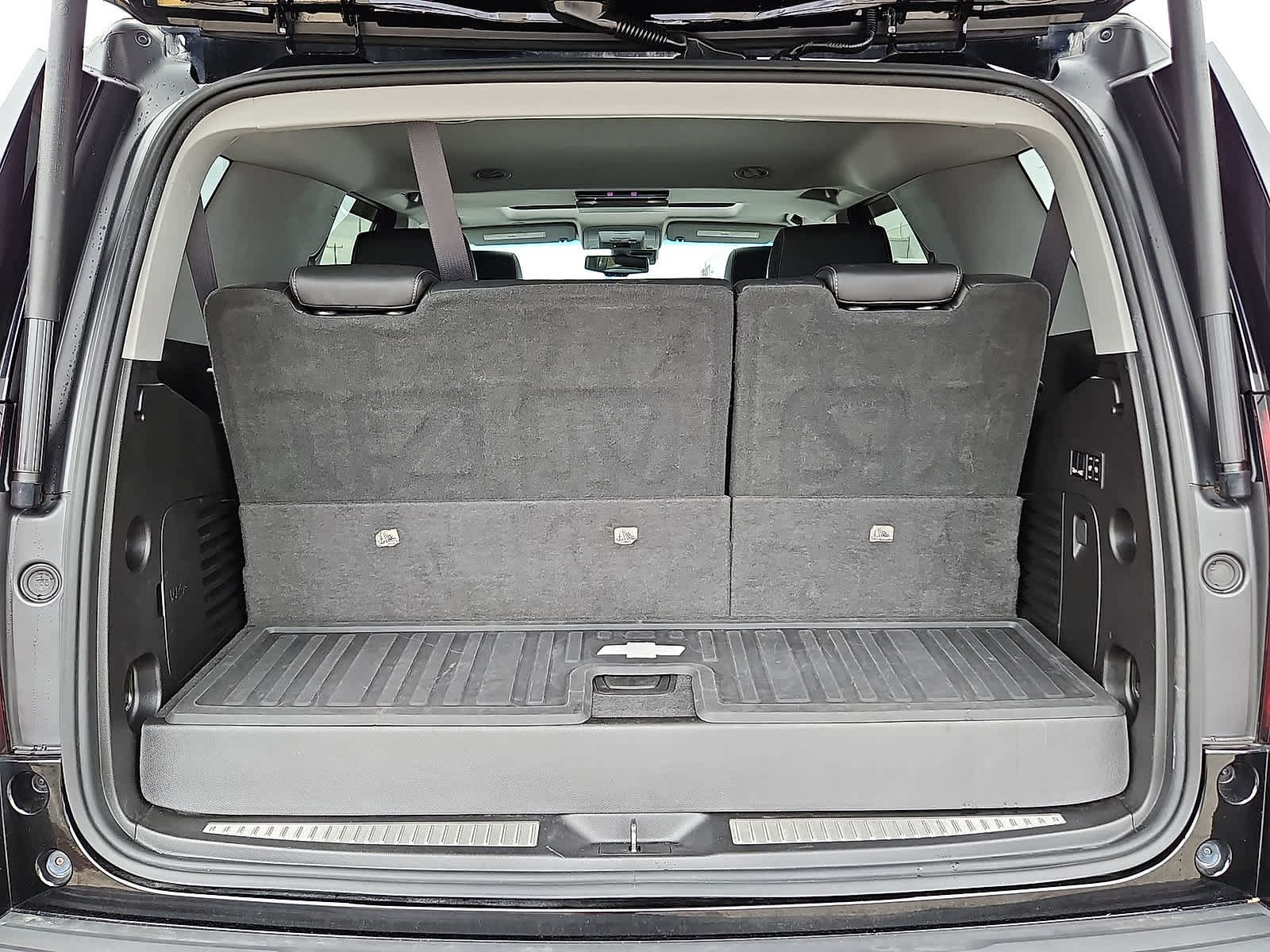 Used 2019 Chevrolet Tahoe LT AWD/4WD image 33