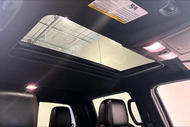 Used 2023 Nissan Frontier PRO-4X AWD/4WD image 34