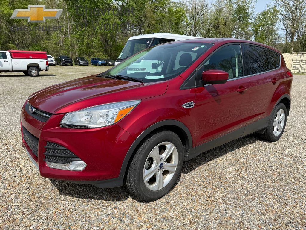 Used 2016 Ford Escape SE FWD image 1