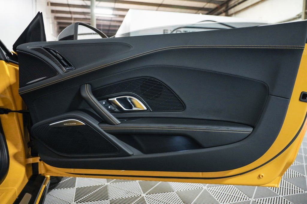 Used 2023 Audi R8 V10 performance image 28