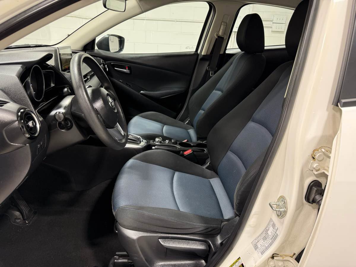 Used 2017 Toyota Yaris iA image 15