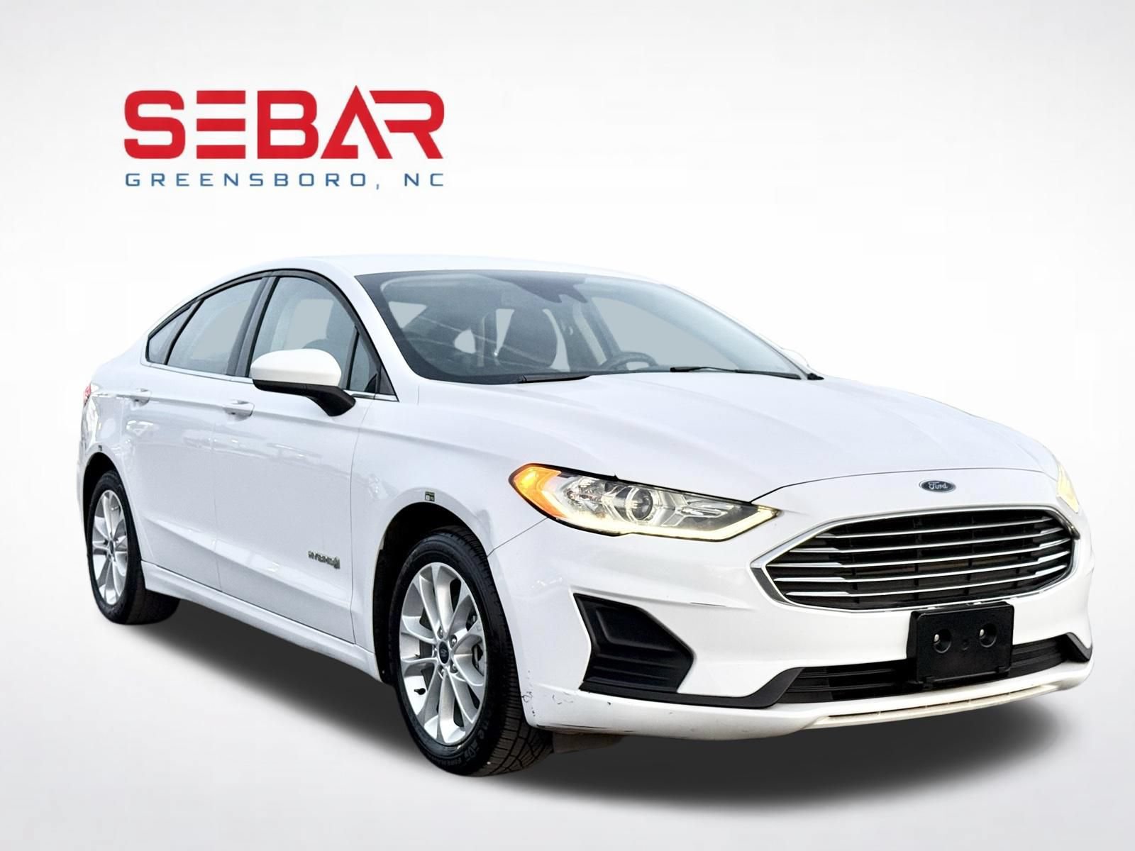 Used 2019 Ford Fusion SE FWD image 5