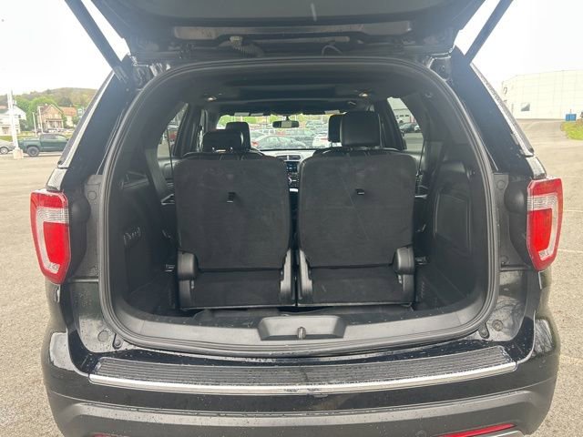 Used 2018 Ford Explorer Limited AWD/4WD image 5