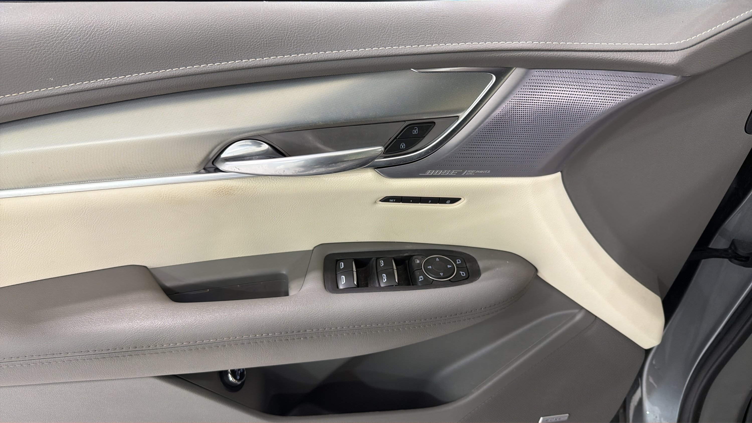 Used 2024 Cadillac XT5 Premium Luxury w/ Technology Package FWD image 11
