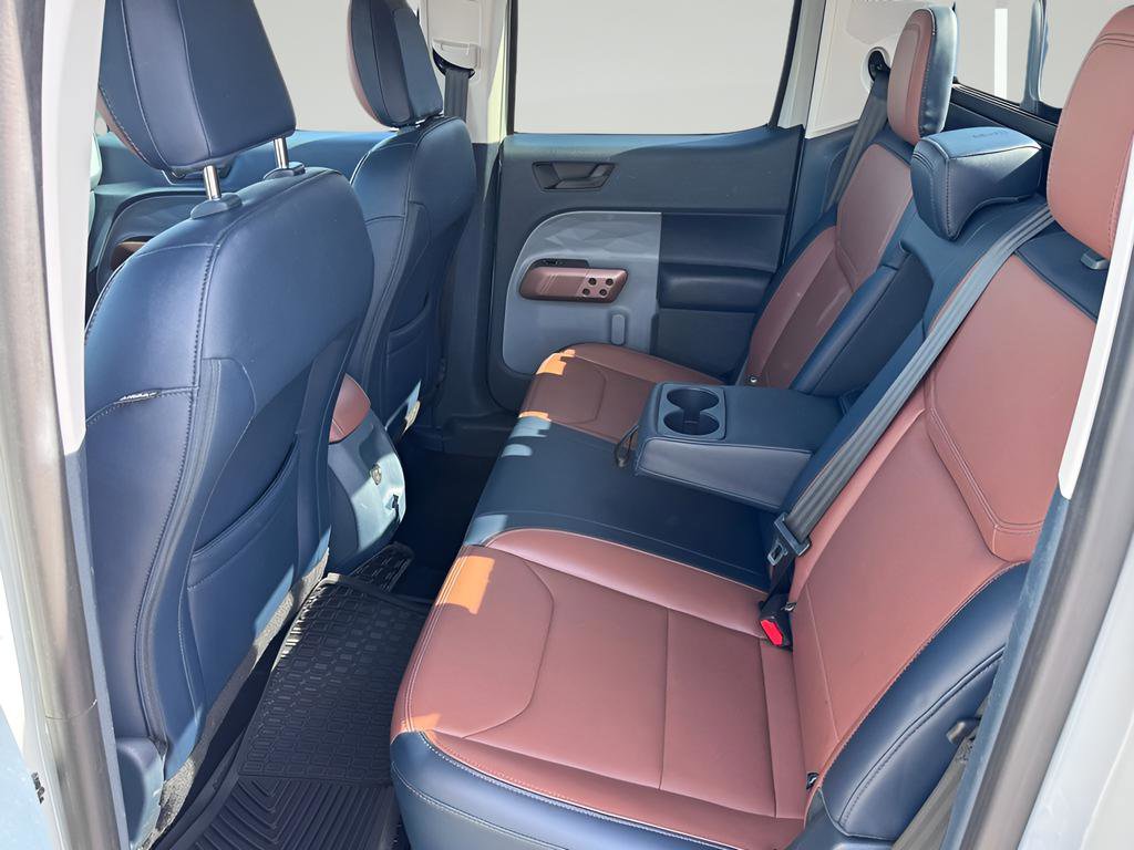Used 2022 Ford Maverick Lariat image 32