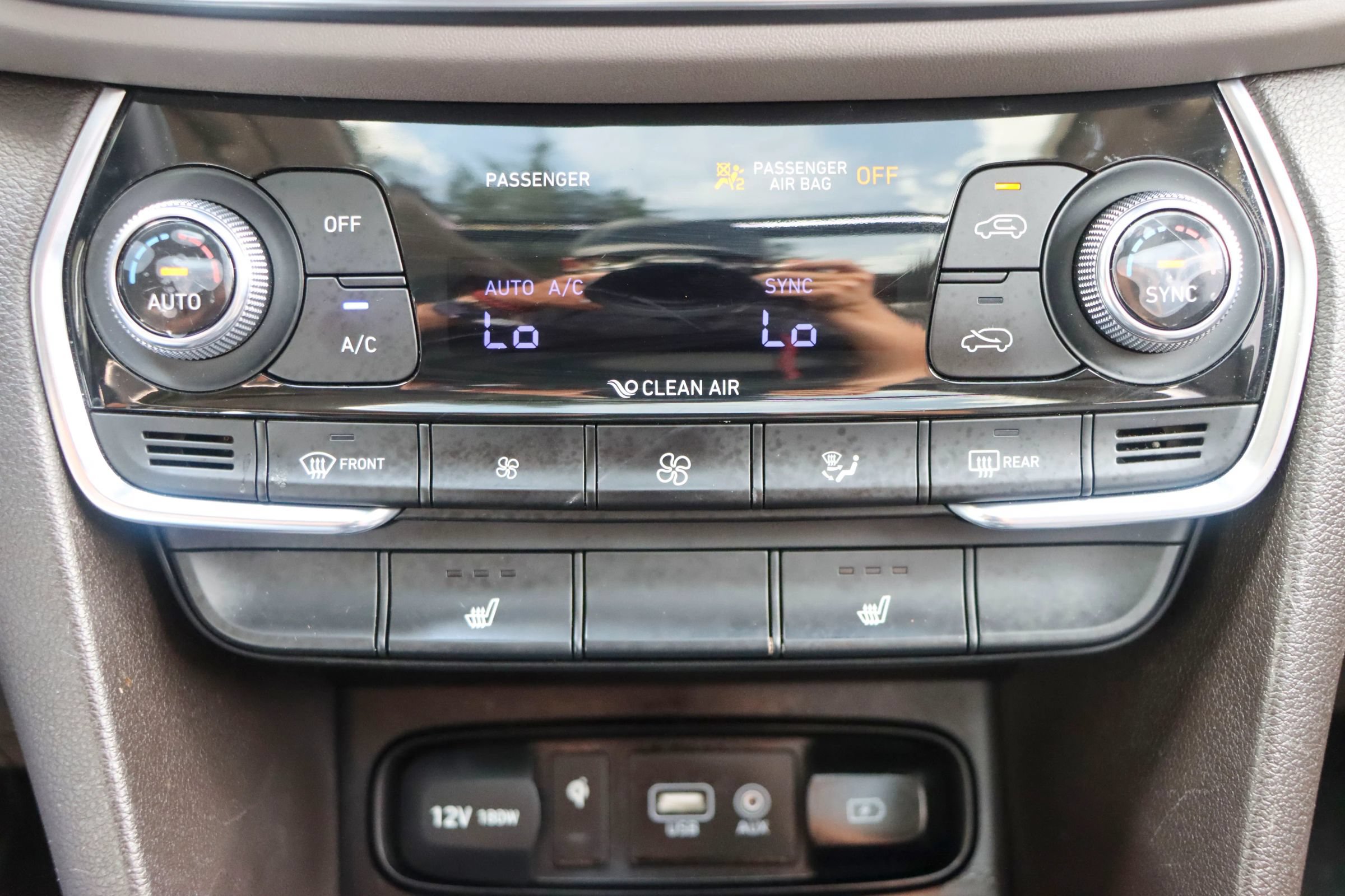 Used 2020 Hyundai Santa Fe SEL w/ Cargo Package FWD image 38