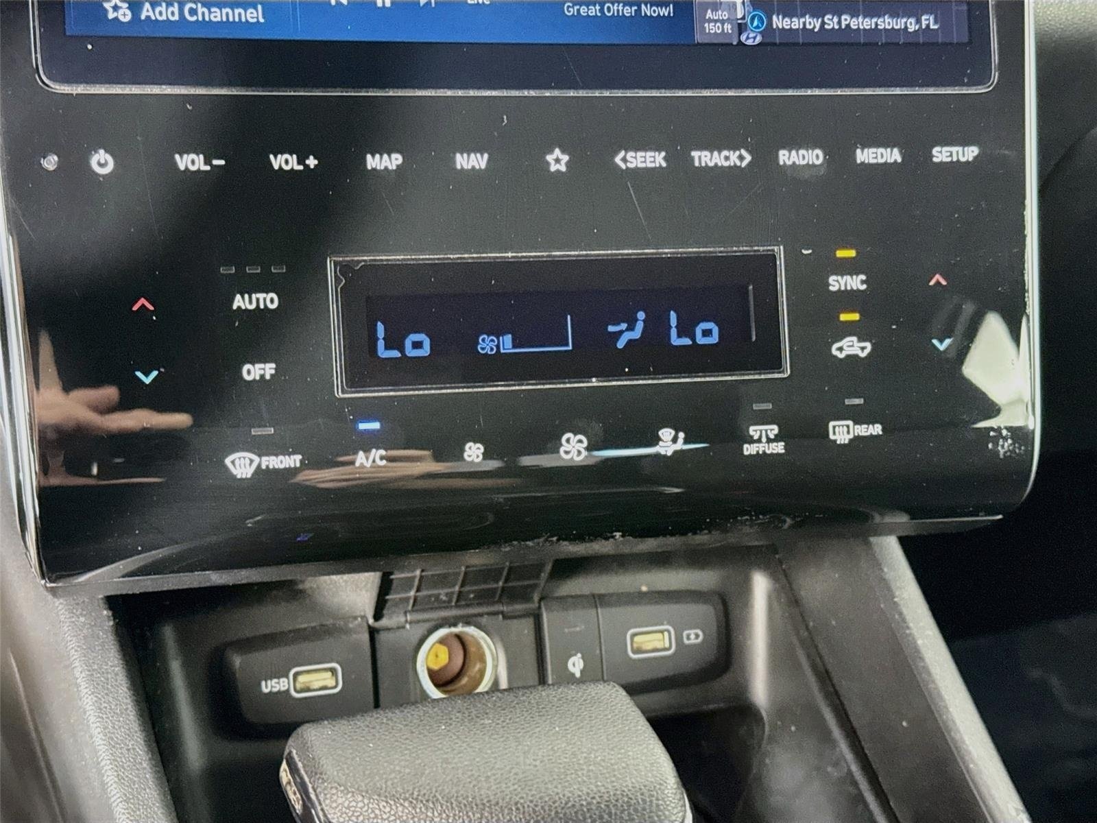 Certified 2024 Hyundai Santa Cruz SEL w/ Activity Package FWD image 18