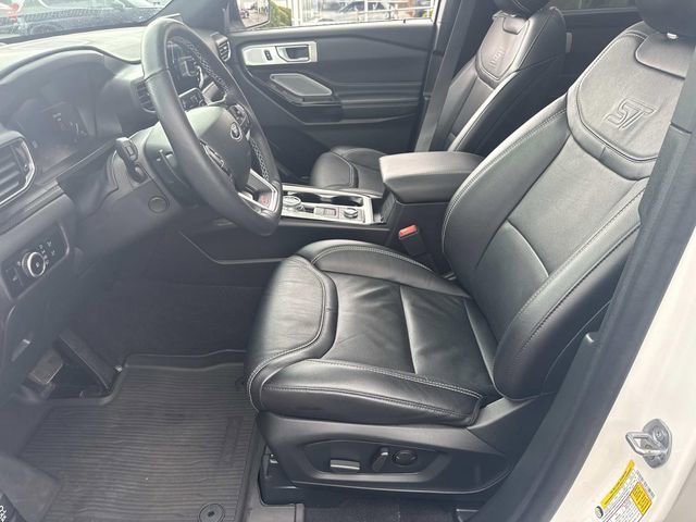 Used 2024 Ford Explorer ST w/ Technology Package image 19