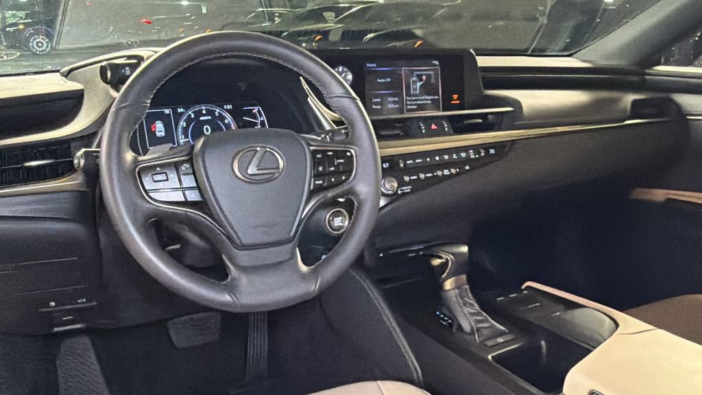 Certified 2021 Lexus ES 250 w/ Accessory Package 2 AWD/4WD image 15