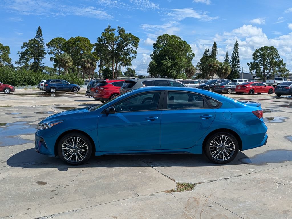 Certified 2024 Kia Forte GT-Line FWD image 5