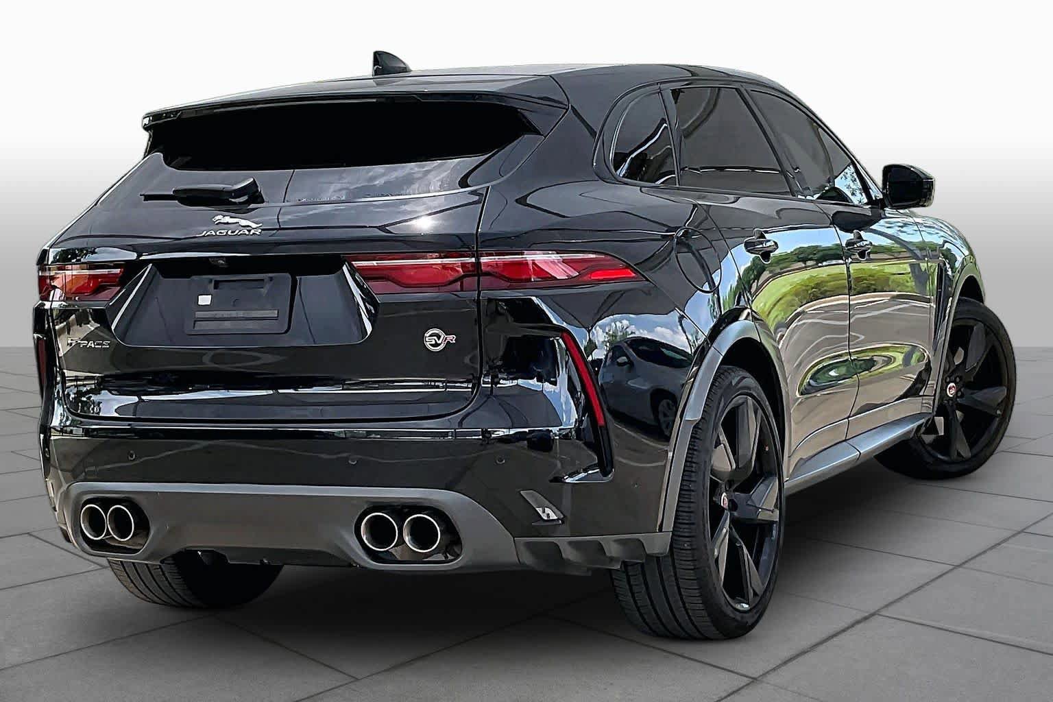 Used 2022 Jaguar F-PACE SVR AWD/4WD image 13