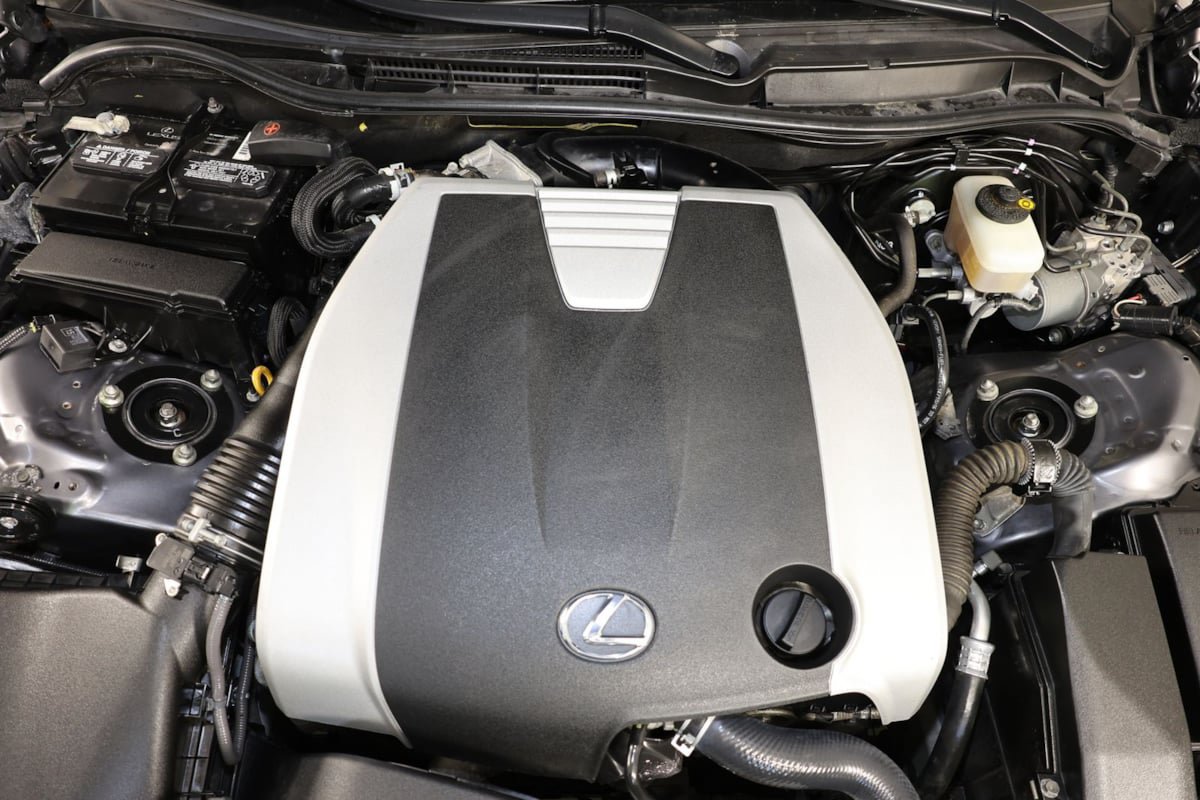 Used 2015 Lexus IS 350 AWD w/ Luxury Package image 36