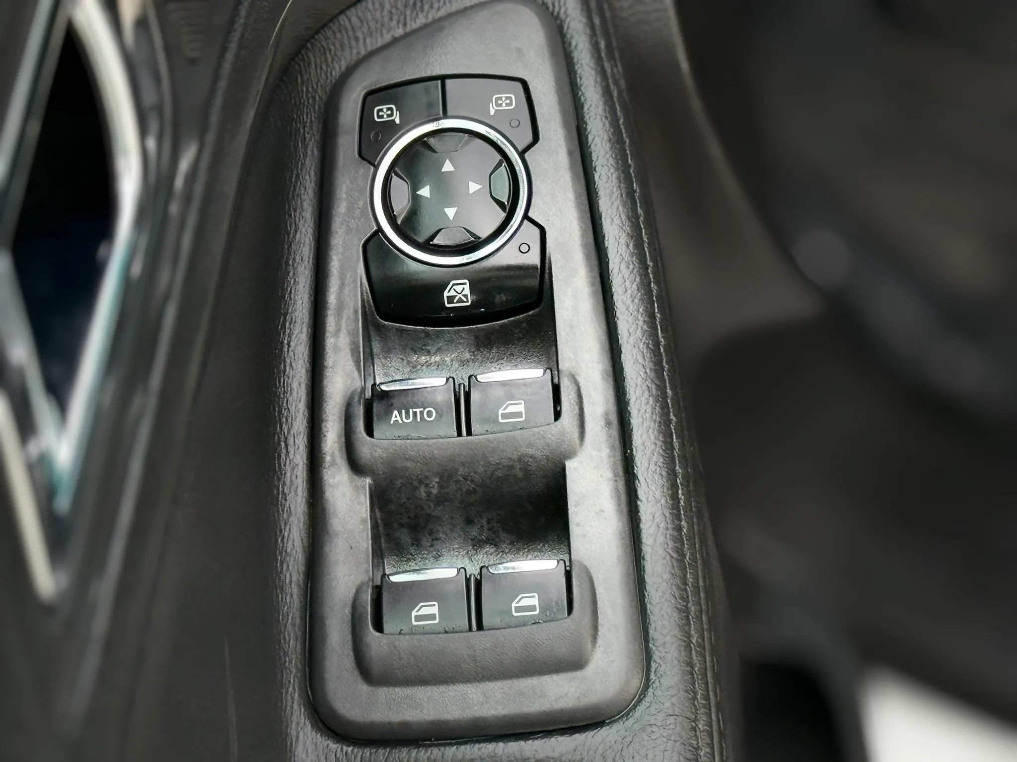 Used 2015 Ford Explorer 4WD Police Interceptor image 25
